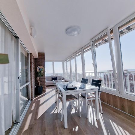 Sea Apartment Alicante Bagian luar foto