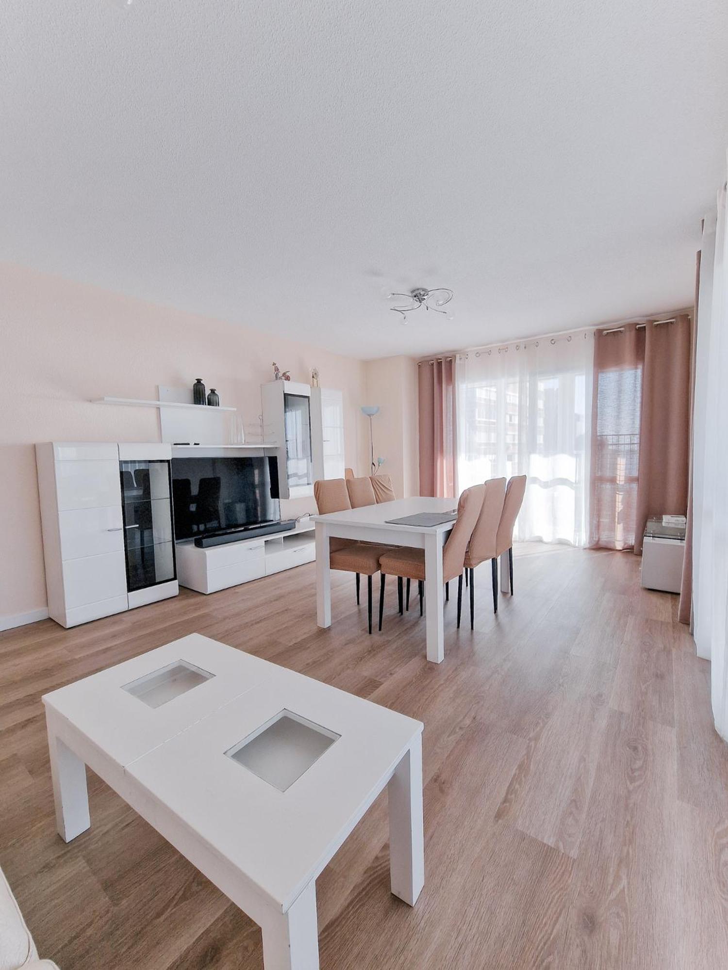 Sea Apartment Alicante Bagian luar foto