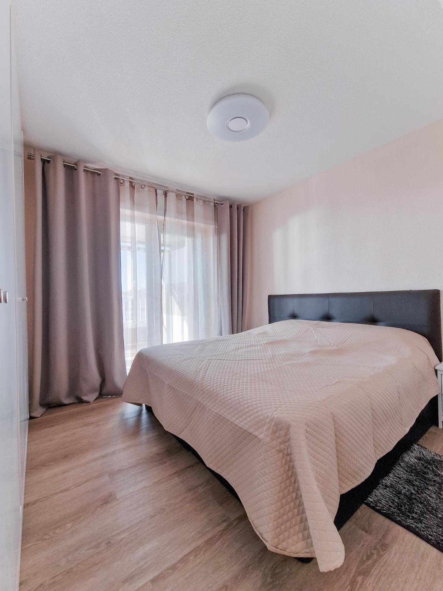 Sea Apartment Alicante Bagian luar foto